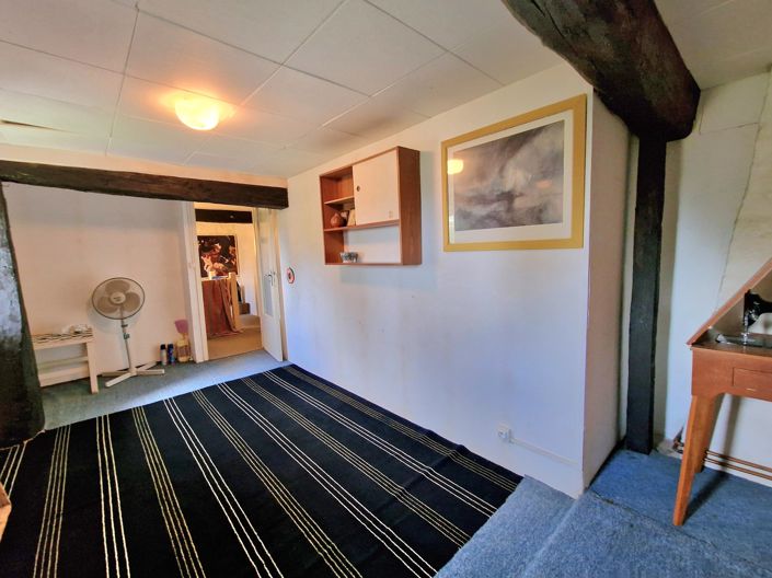 Image No.12-5 Bed House for sale