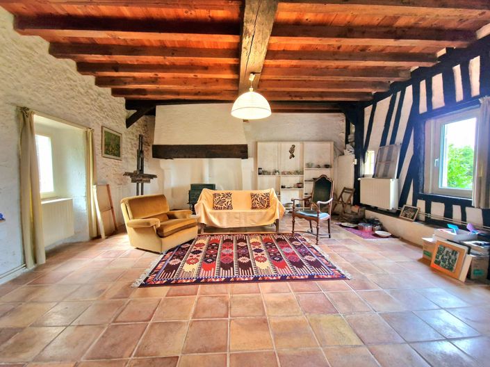 Image No.3-5 Bed House for sale