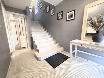 5583da5f96973d35db3a3bf3e845636e766031bddd400