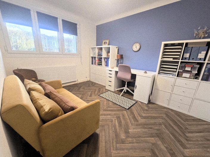 Image No.14-4 Bed House for sale