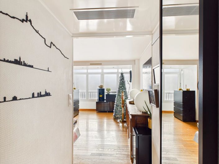 Image No.5-2 Bed Property for sale