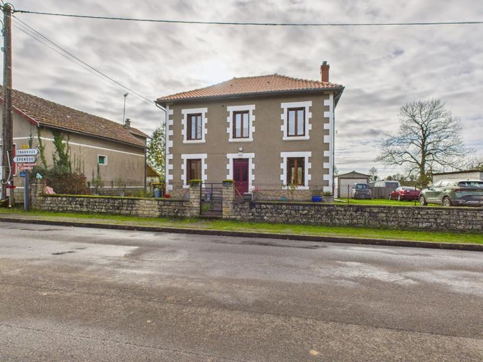 Image No.15-4 Bed Village House for sale