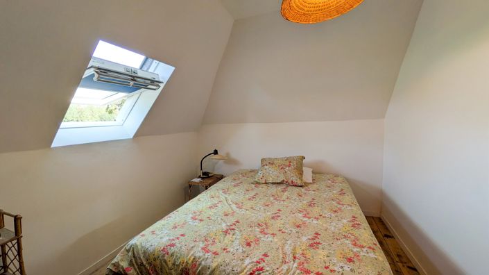 Image No.12-4 Bed House for sale