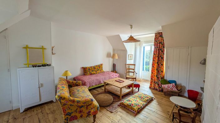 Image No.13-4 Bed Village House for sale