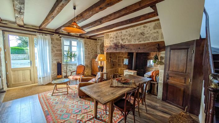 Image No.4-4 Bed Village House for sale