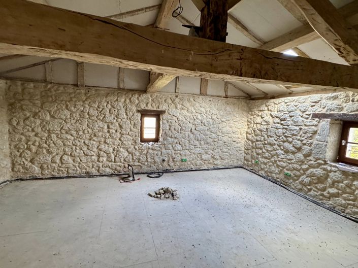 Image No.4-2 Bed House for sale