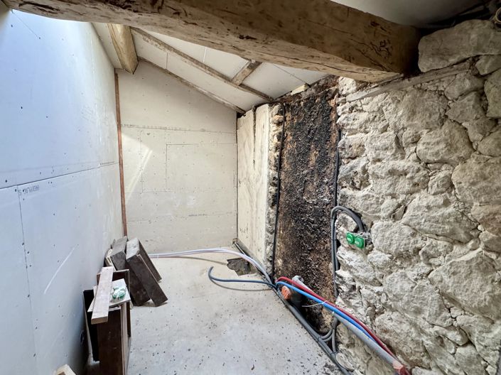 Image No.6-2 Bed House for sale