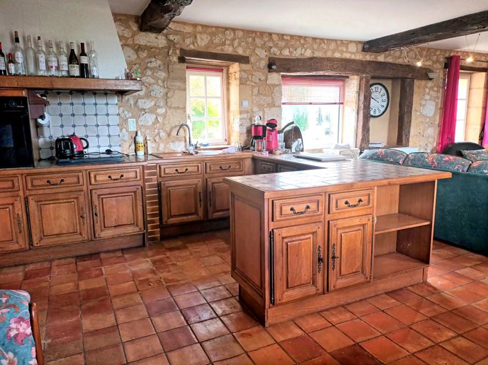 Image No.4-4 Bed House for sale