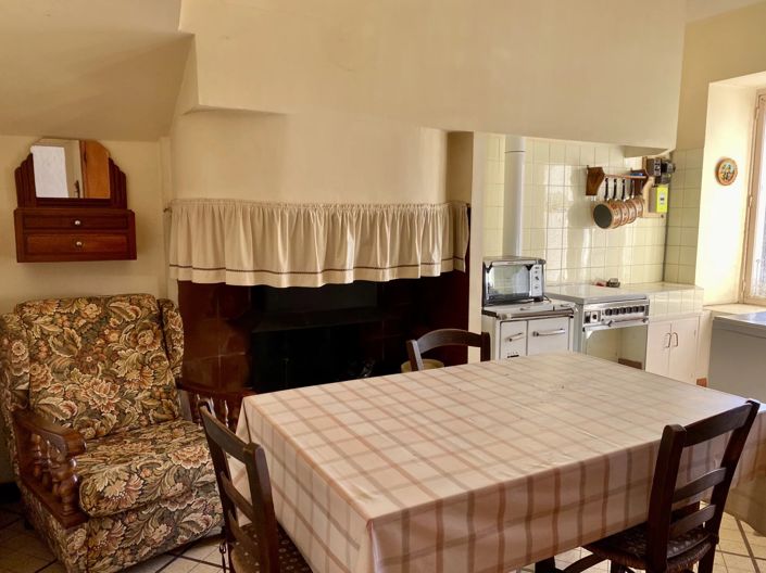 Image No.8-4 Bed House for sale