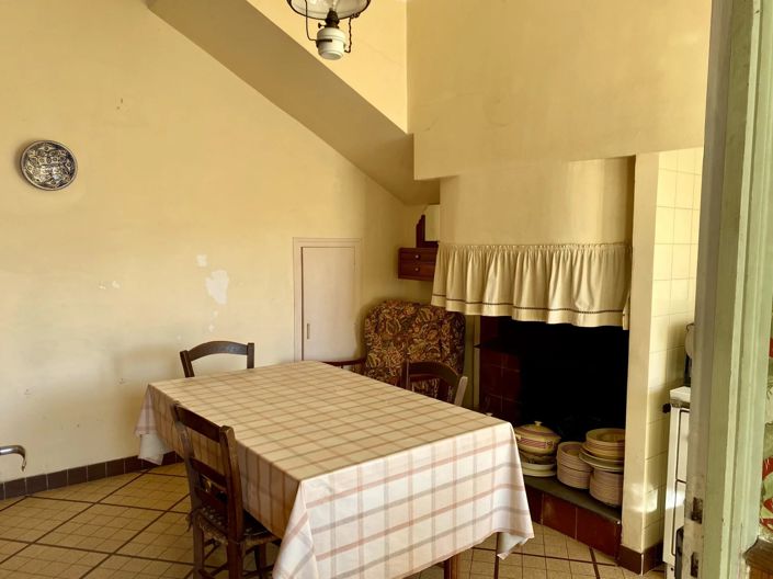 Image No.9-4 Bed House for sale