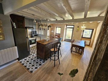 814417574aff08a6a9f6a853097e5c103898ec182e192