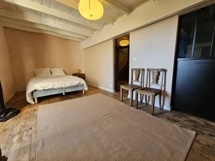 Image No.13-2 Bed House for sale