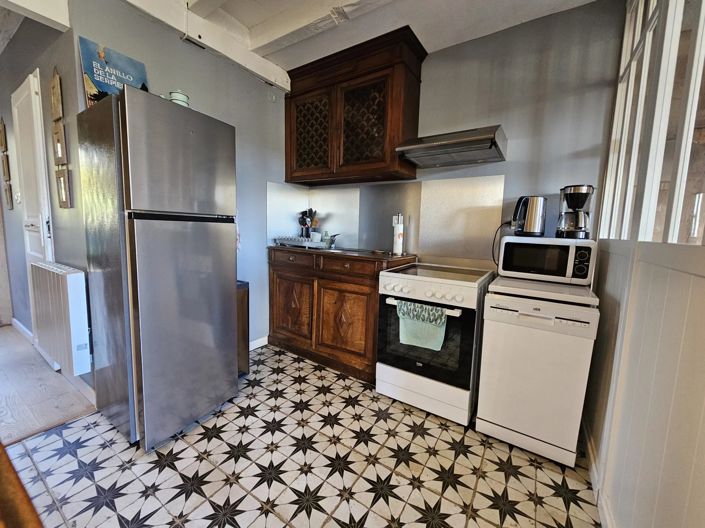 Image No.5-2 Bed House for sale