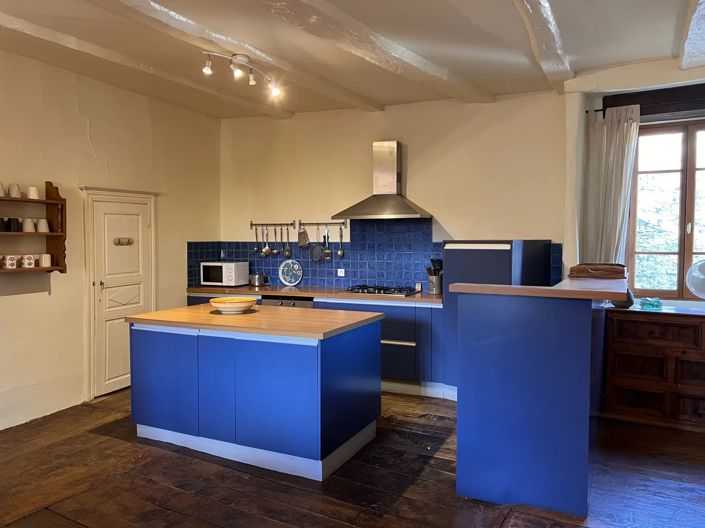 Image No.6-2 Bed House for sale