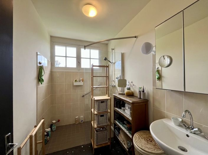 Image No.12-3 Bed House for sale