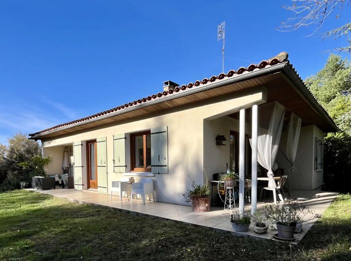 Image No.14-3 Bed House for sale