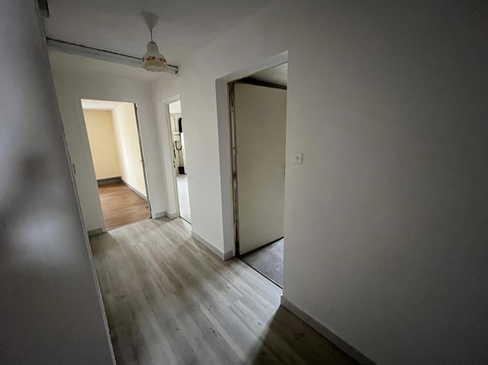 Image No.11-4 Bed House for sale