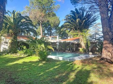 e1073debfe1951a3aa8c2a57a4b17fd2b560941109192