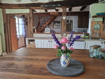 e186ae2f074eea43c5c9f69ecc06f3c3ff0122afa1192