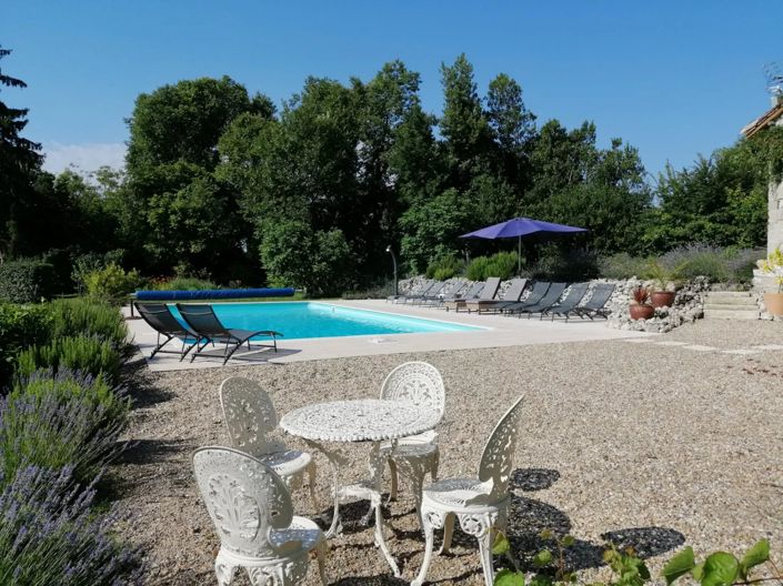 Image No.2-Maison de village de 6 chambres à vendre à Nanteuil-Auriac-de-Bourzac