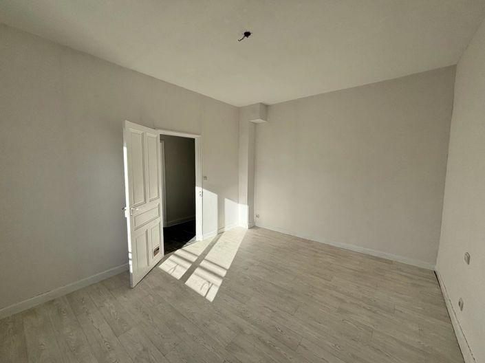 Image No.12-Maison de village de 5 chambres à vendre à Montaigu-de-Quercy