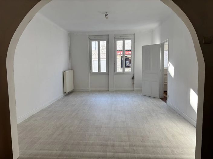 Image No.3-Maison de village de 5 chambres à vendre à Montaigu-de-Quercy