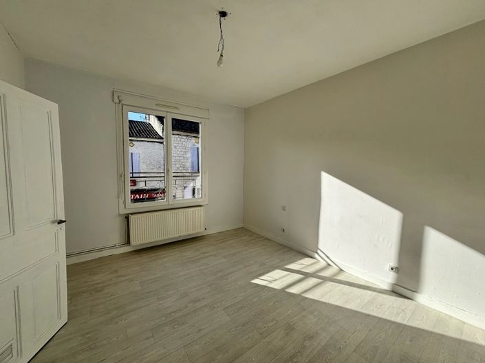 Image No.4-Maison de village de 5 chambres à vendre à Montaigu-de-Quercy