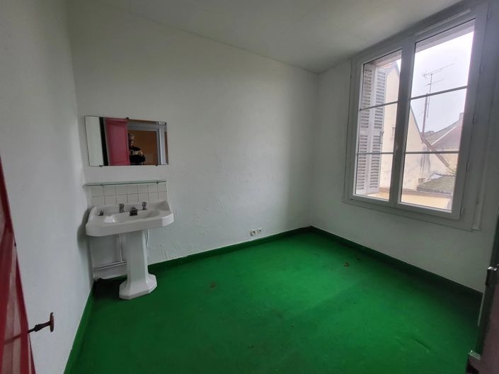 Image No.14-3 Bed House for sale