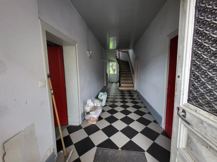 Image No.6-3 Bed House for sale