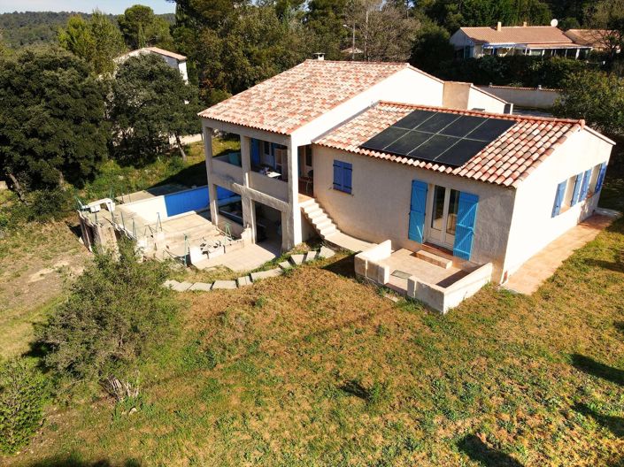 Image No.2-4 Bed House for sale