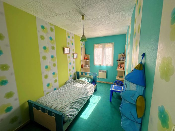 Image No.8-4 Bed House for sale