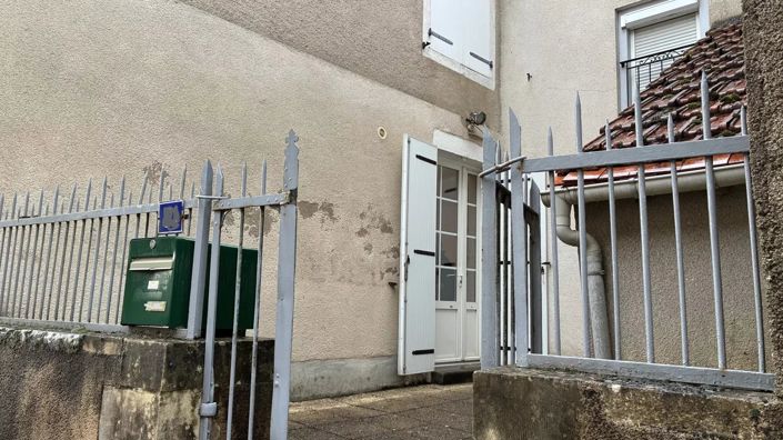 Image No.1-2 Bed House for sale