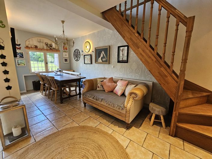 Image No.14-13 Bed House for sale