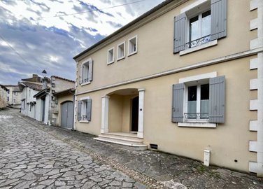 1 - Dordogne, Maison de village