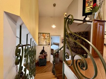 baeb35b0d7e9b366be94f792fc56aa06e20d5b99b8192