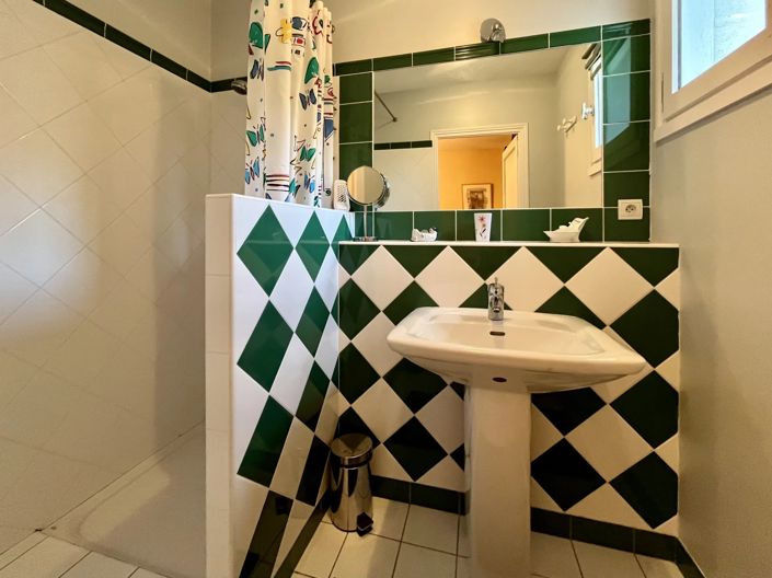 Image No.14-3 Bed Village House for sale