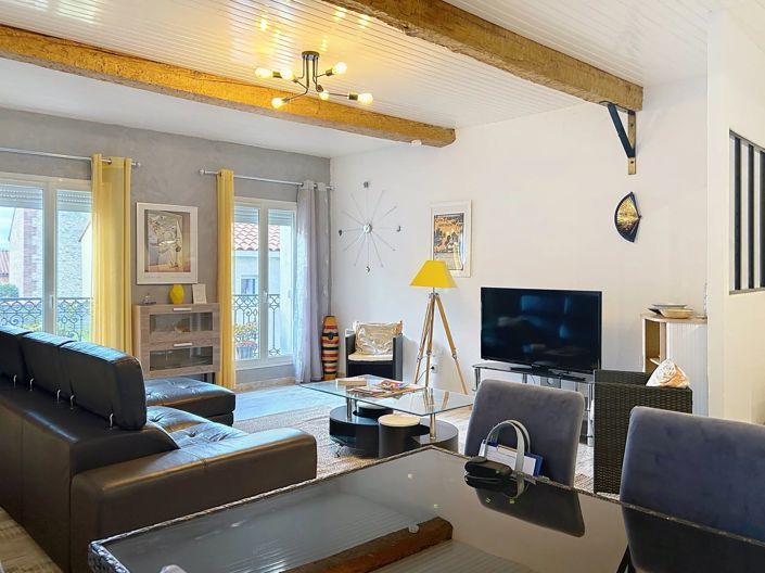 Image No.3-1 Bed Village House for sale