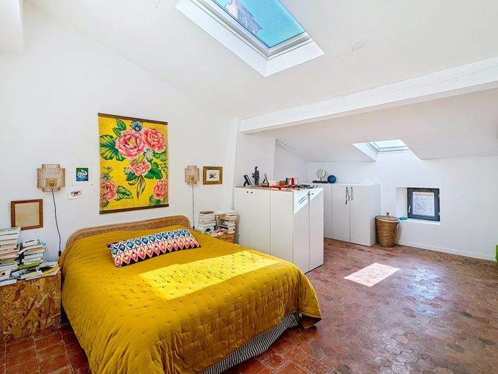 Image No.15-9 Bed House for sale