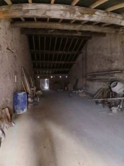 Image No.8-4 Bed House for sale