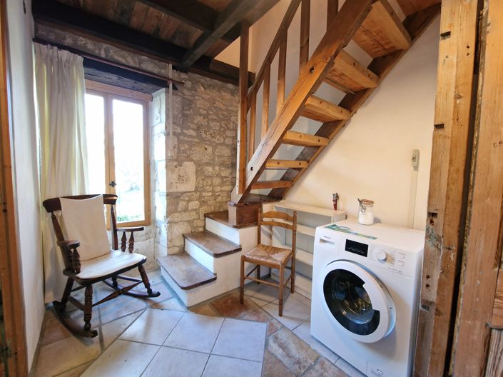 Image No.9-4 Bed House for sale
