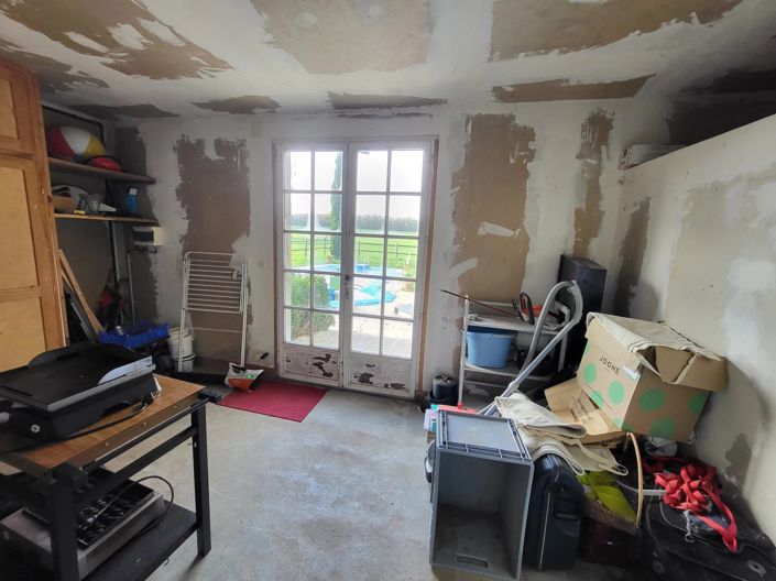 Image No.11-3 Bed House for sale