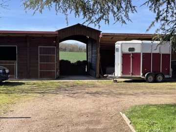 ab4b056435f46a4ded572c6d9defc45ee4f8b9ce3f192