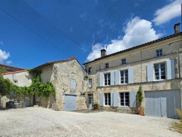 97fec7583e9a63b0942a9422d02ebc61aae629bd33192