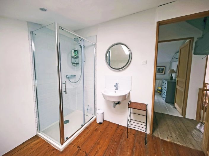 Image No.11-6 Bed Village House for sale