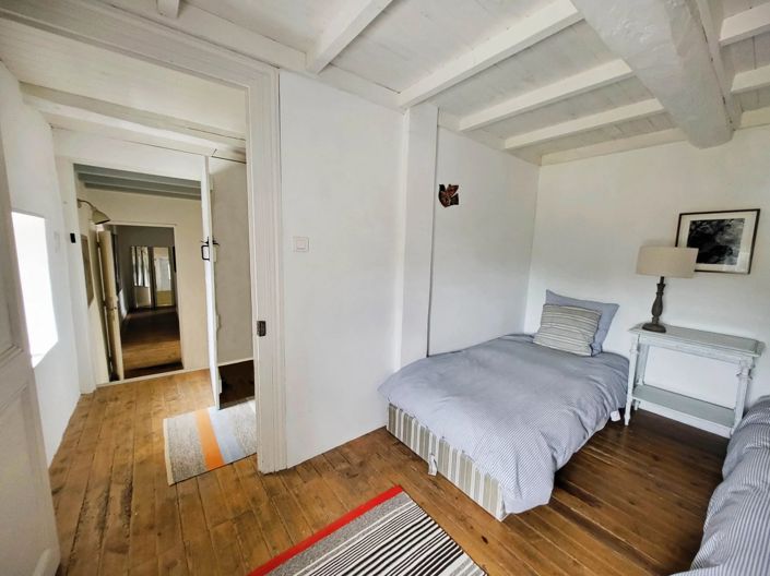 Image No.11-6 Bed Village House for sale