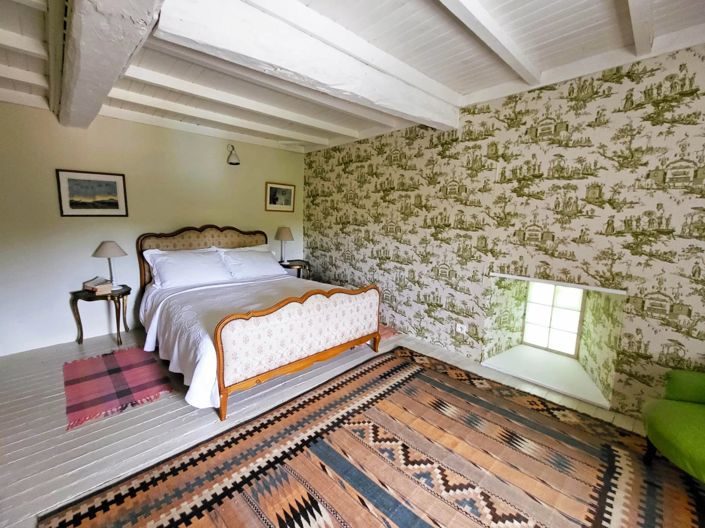 Image No.12-6 Bed Village House for sale