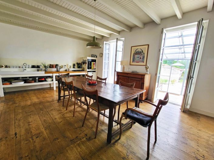 Image No.3-6 Bed Village House for sale