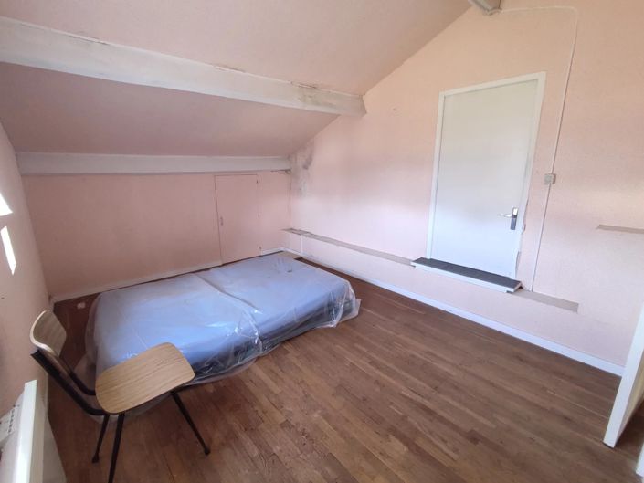 Image No.12-4 Bed House for sale