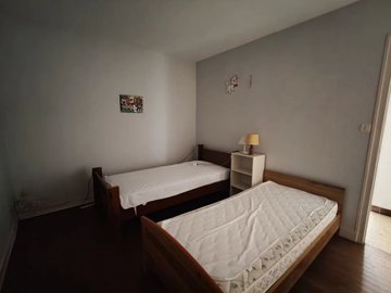 c77413206bc18efacb6b58e5958213f62e683a12ff192