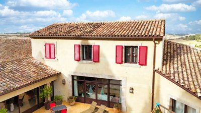 f1e4c2d3d1f47b95b2602d13fa9cffc319f10b60cb376